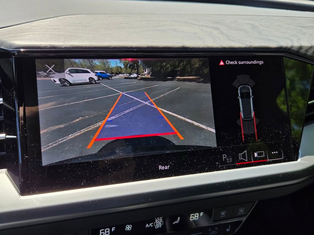 Used 2023 Audi Q4 e-tron Premium Plus w/ Premium Plus image 14