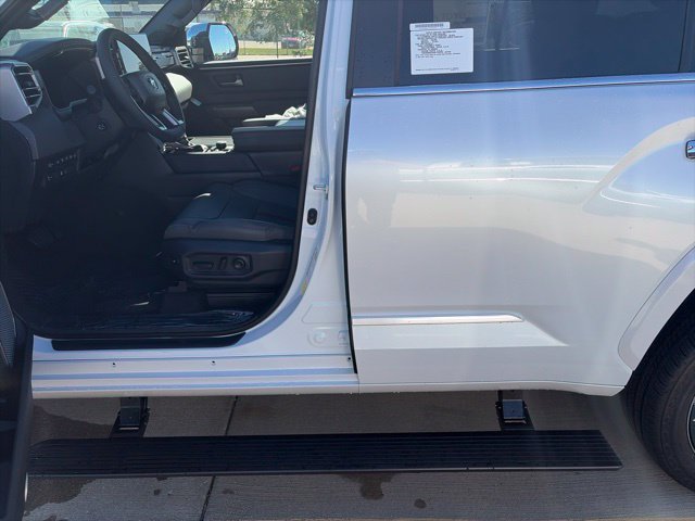 New 2026 Toyota Sequoia Capstone AWD/4WD image 9