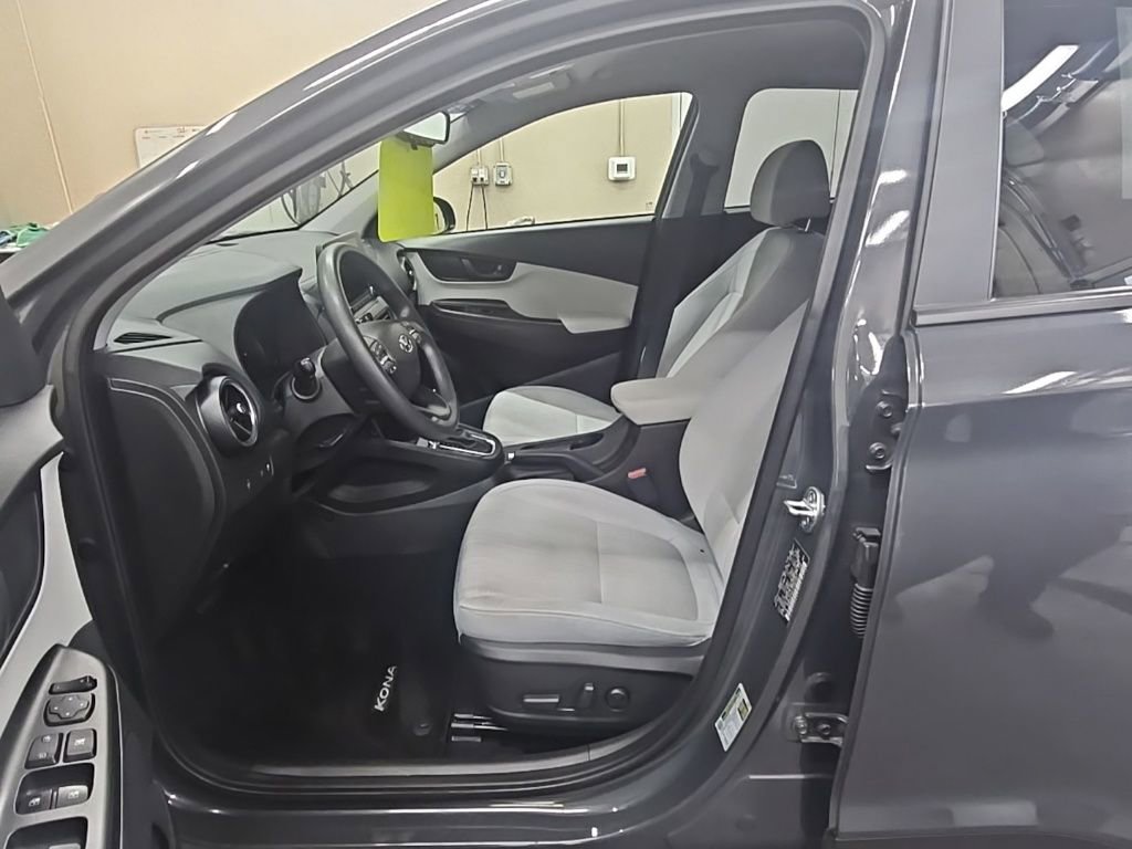 Certified 2023 Hyundai Kona SEL w/ Cargo Package image 9