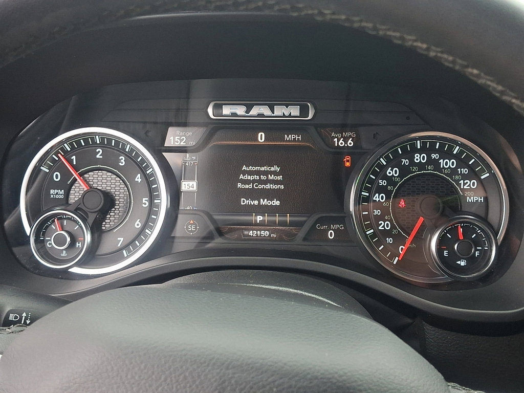Certified 2025 RAM 1500 Laramie AWD/4WD image 26