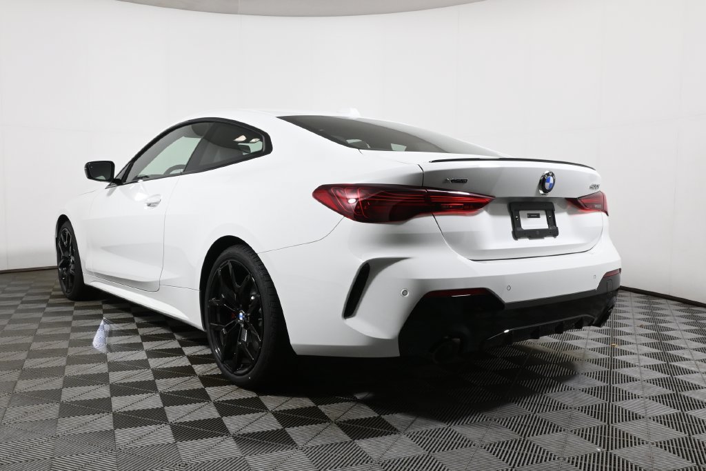 New 2027 BMW 430i Coupe w/ M Sport Package AWD/4WD image 5
