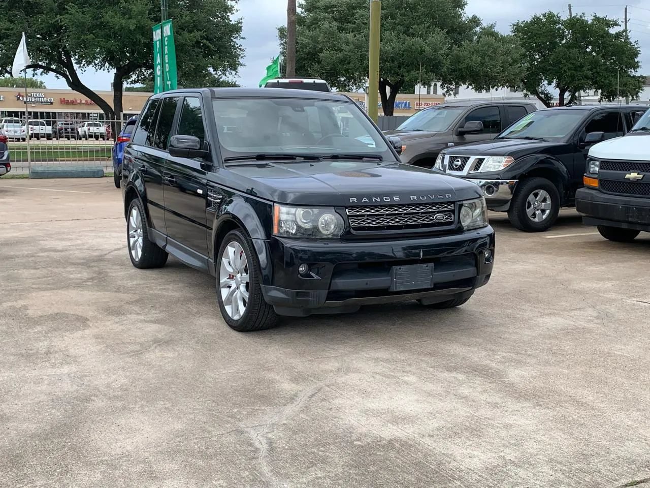 Used 2013 Land Rover Range Rover Sport Supercharged AWD/4WD image 3