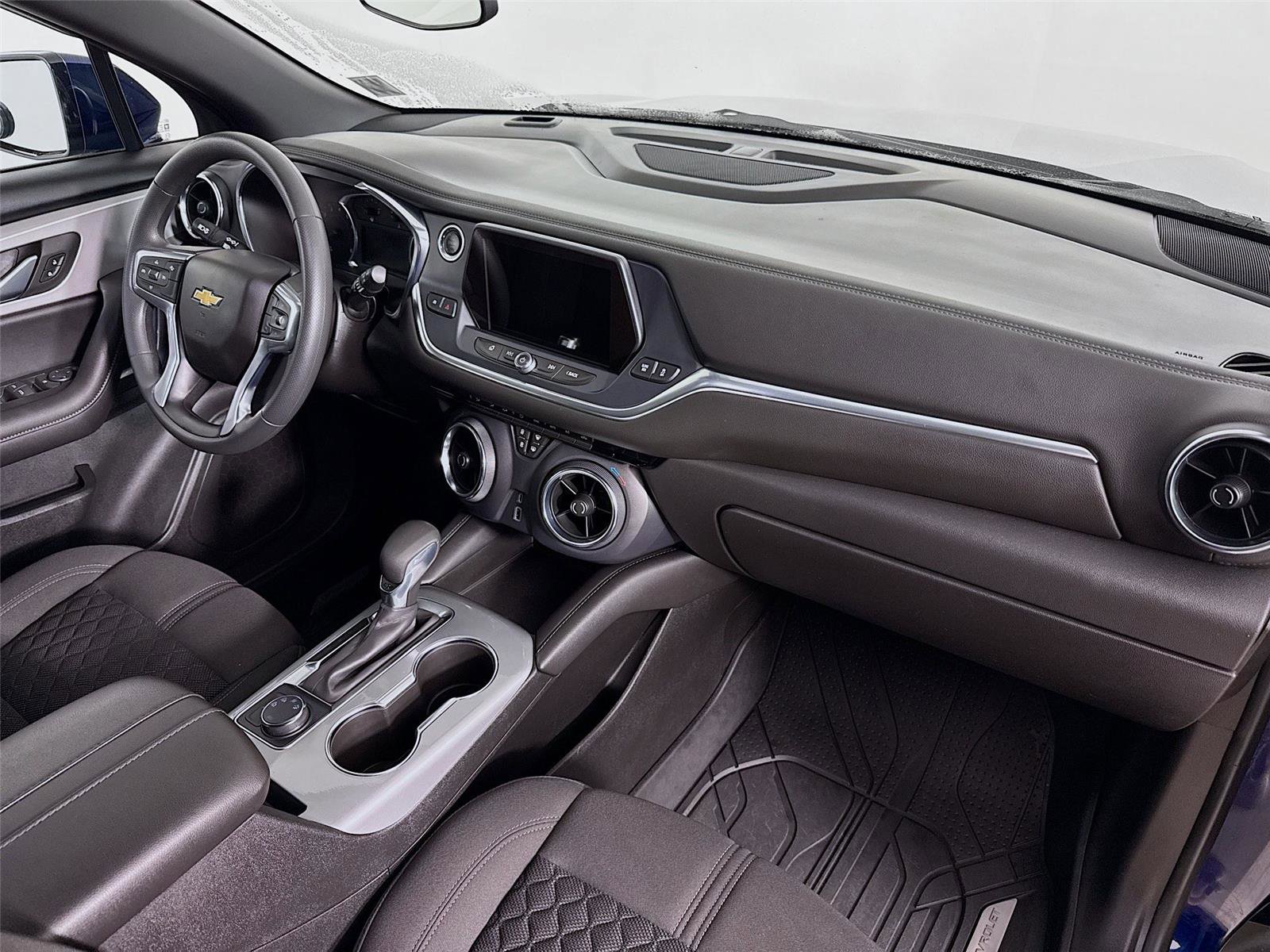 Used 2022 Chevrolet Blazer LT image 27