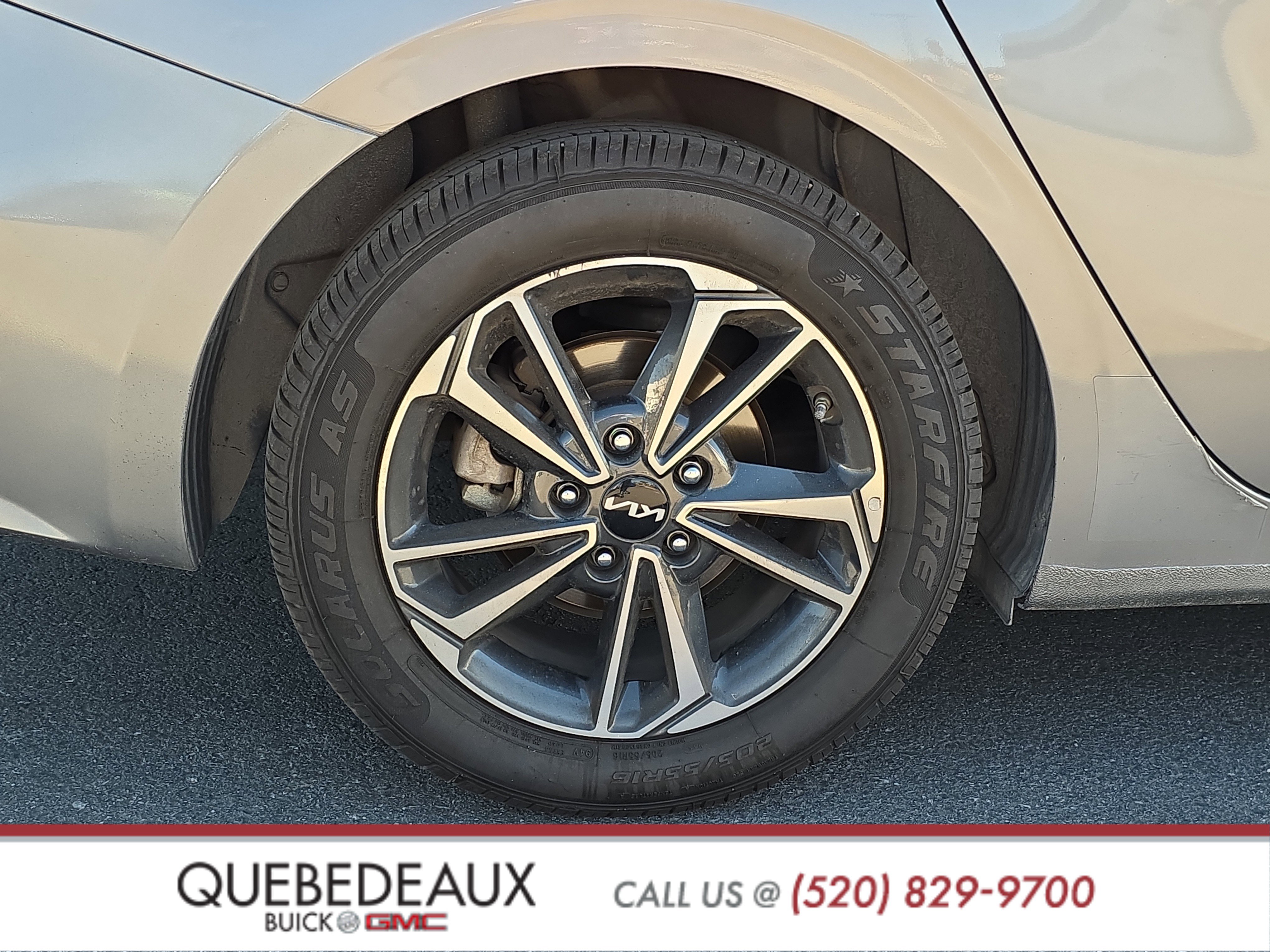 Used 2024 Kia Forte LXS FWD image 8