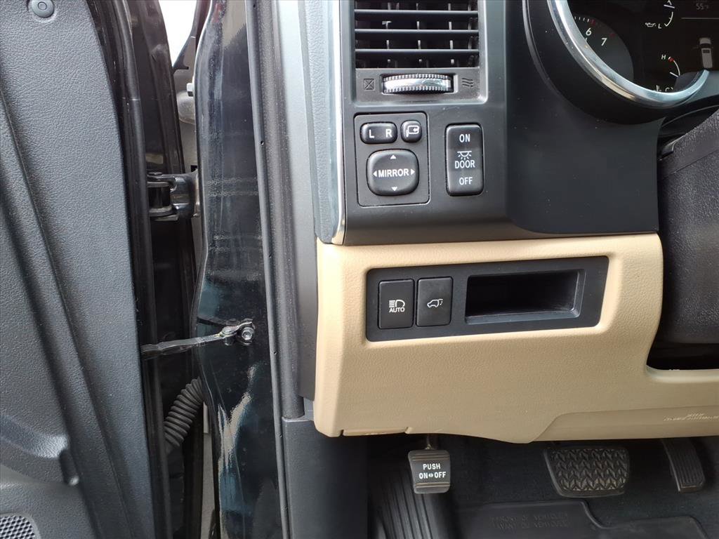 Used 2020 Toyota Sequoia Limited w/ Safety & Convenience Package image 19