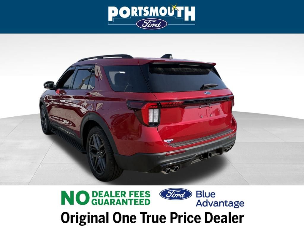 Certified 2025 Ford Explorer ST image 13