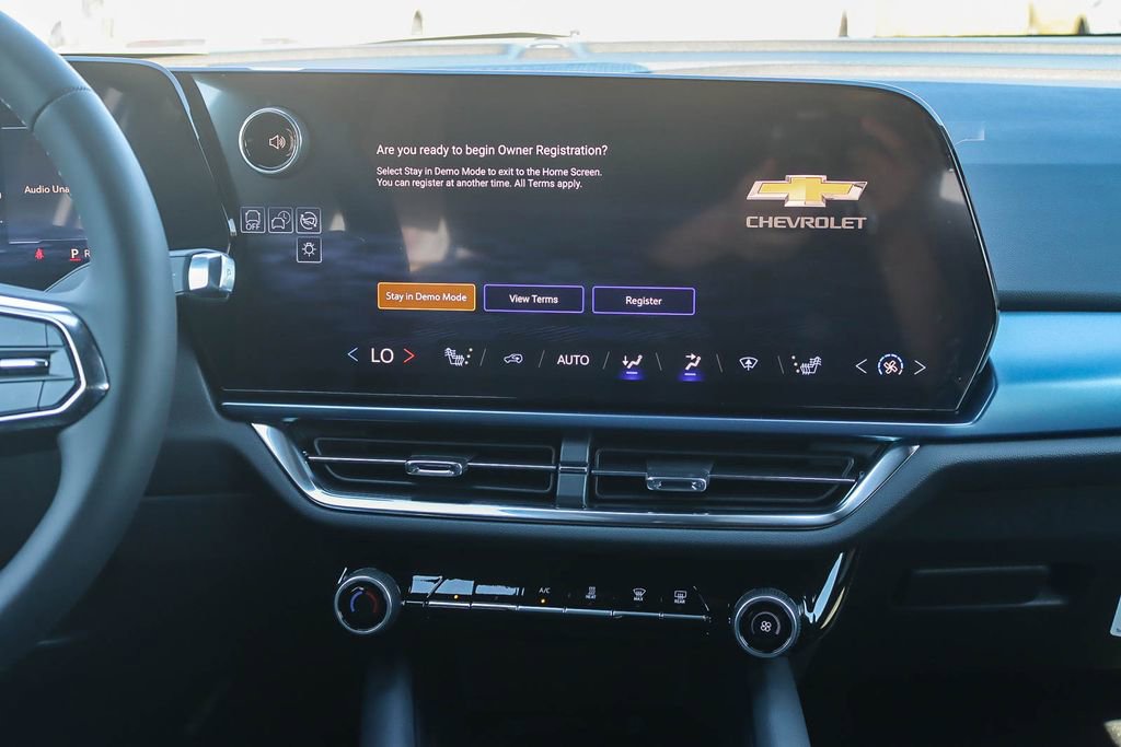 New 2026 Chevrolet Equinox EV LT image 12