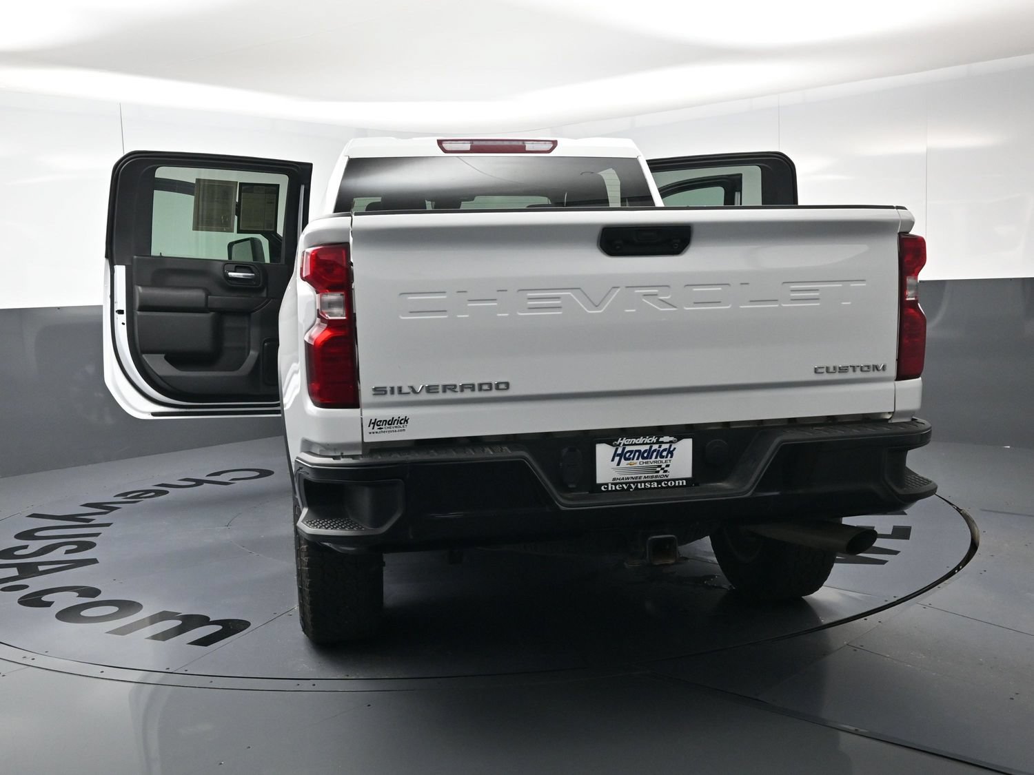 Used 2024 Chevrolet Silverado 2500 Custom w/ Custom Convenience Package AWD/4WD image 28