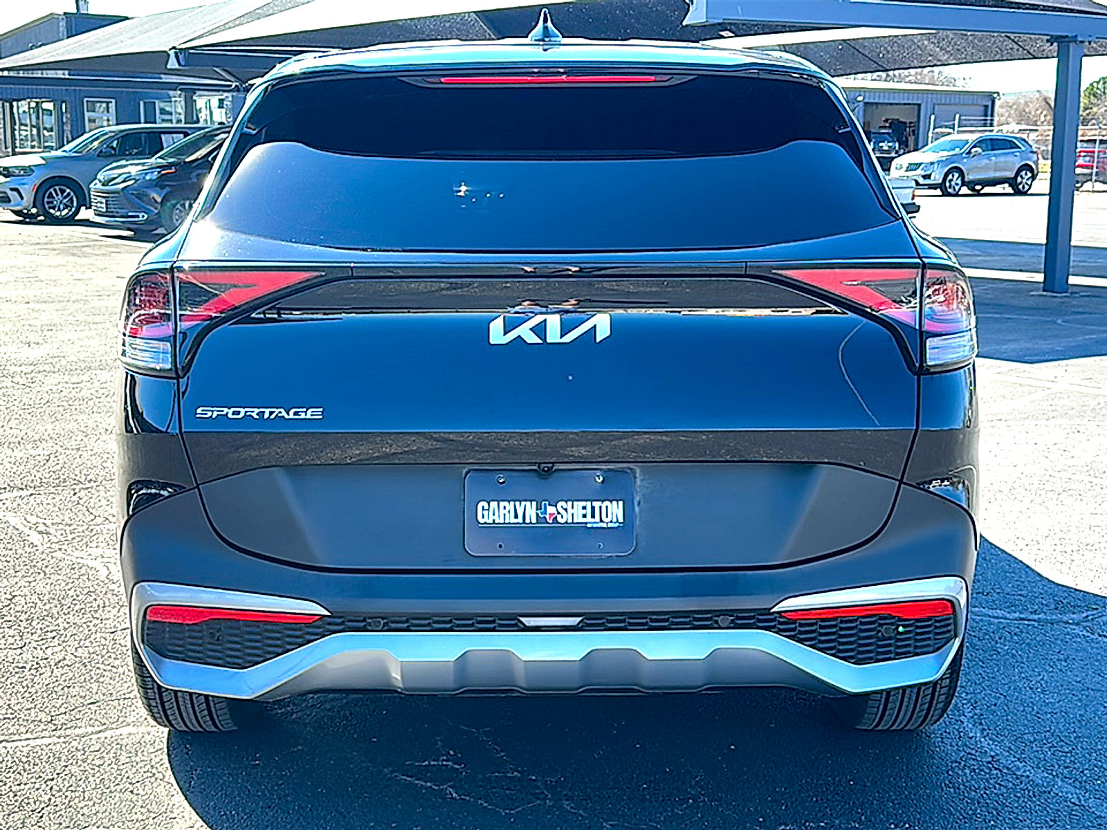 Used 2023 Kia Sportage EX image 7