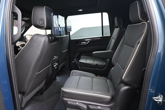 Used 2026 GMC Yukon XL Elevation w/ Elevation Premium Package AWD/4WD image 21