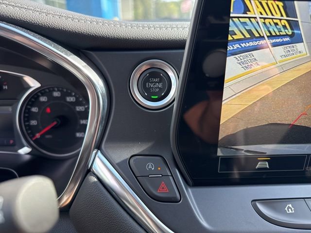 New 2025 Chevrolet Blazer LT w/ Midnight/Sport Edition image 18