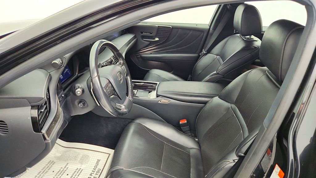 Used 2019 Lexus LS 500 AWD w/ Accessory Package (Z1) image 20