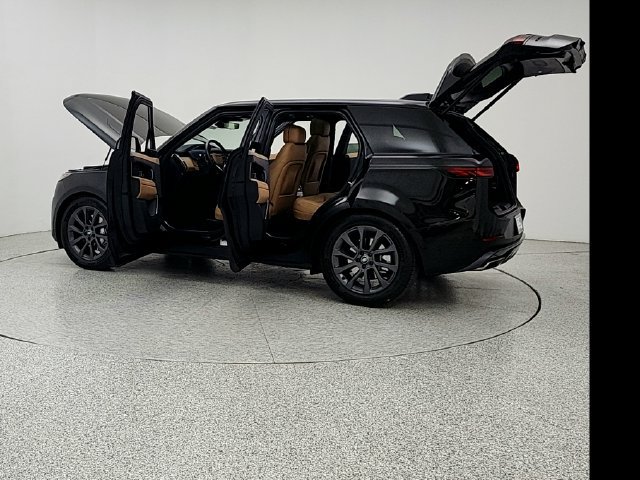 Certified 2024 Land Rover Range Rover Sport SE AWD/4WD image 12