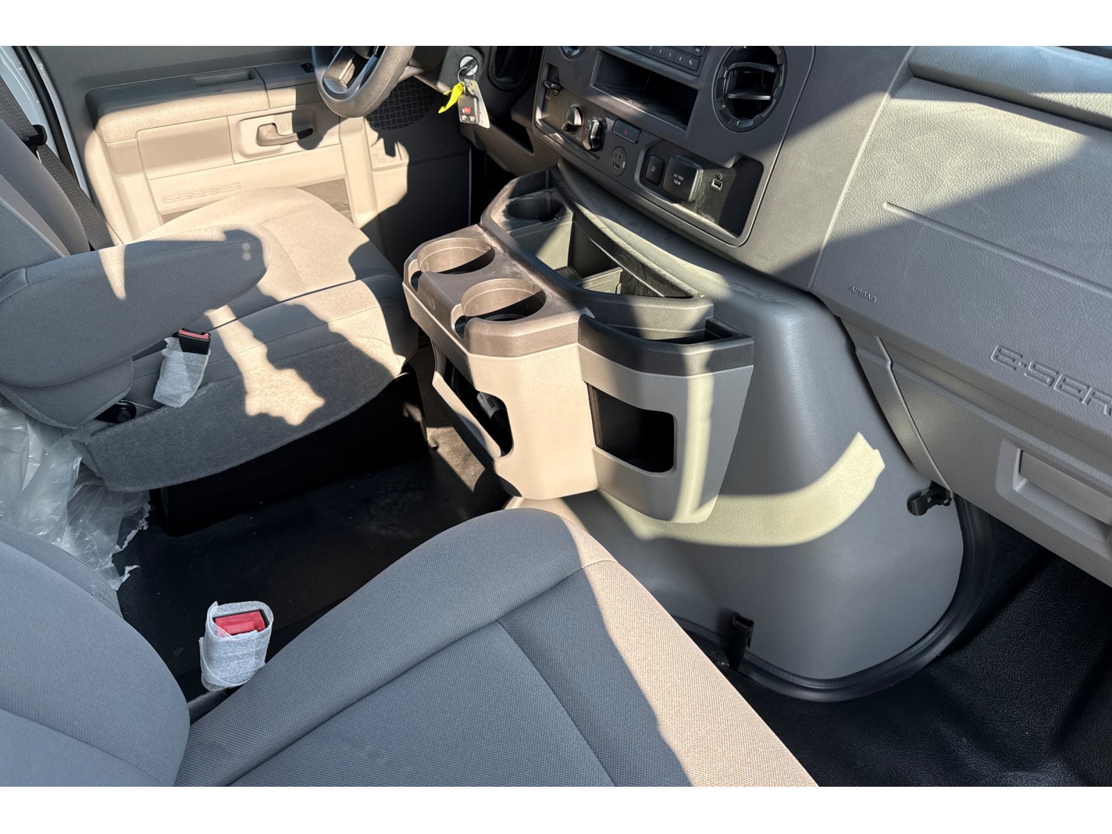 New 2025 Ford E-350 and Econoline 350 Super Duty w/ Power Equipment Group RWD image 12