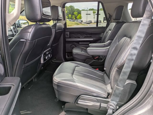 Used 2019 Ford Expedition Platinum RWD image 16