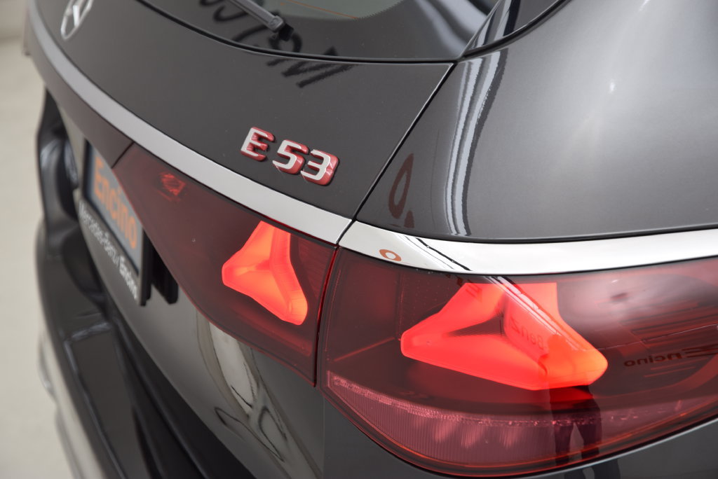 Used 2026 Mercedes-Benz E 53 AMG e 4MATIC Wagon image 14