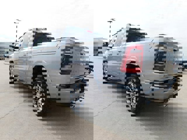 Used 2022 RAM 1500 Laramie w/ Laramie Southwest Edition image 3