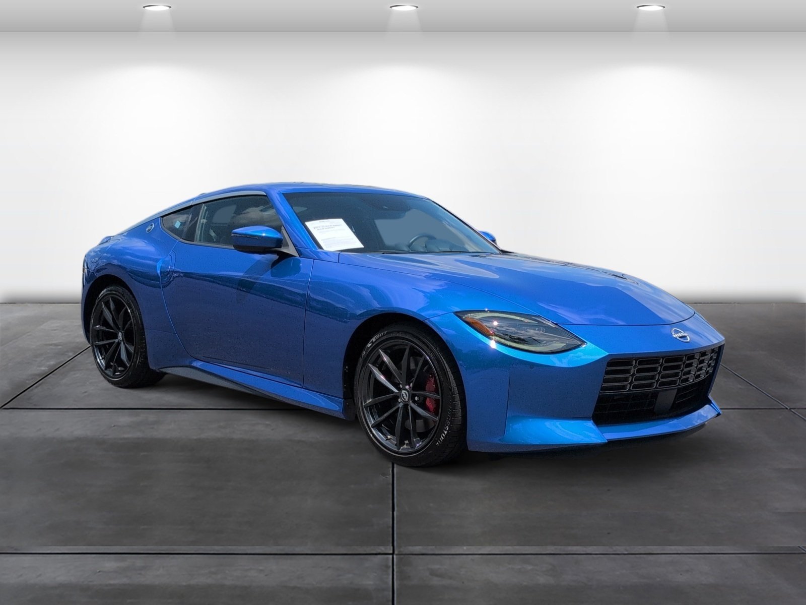 Used 2025 Nissan Z Performance w/ Floor Mat Package RWD image 2