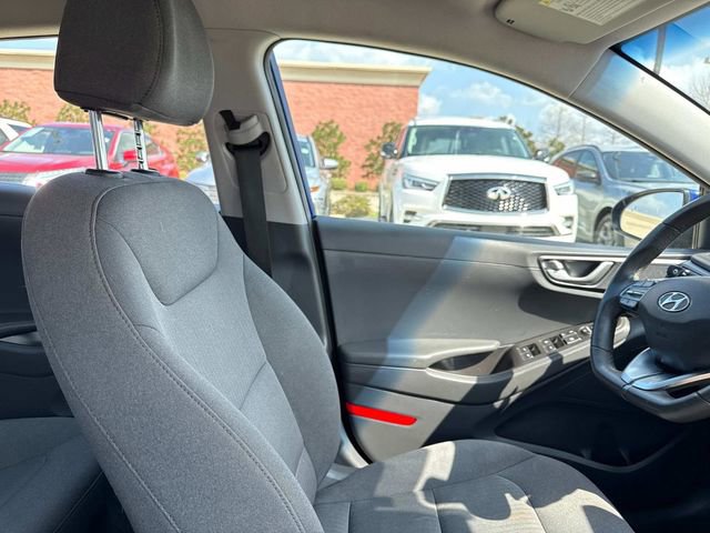 Used 2020 Hyundai Ioniq SE image 15