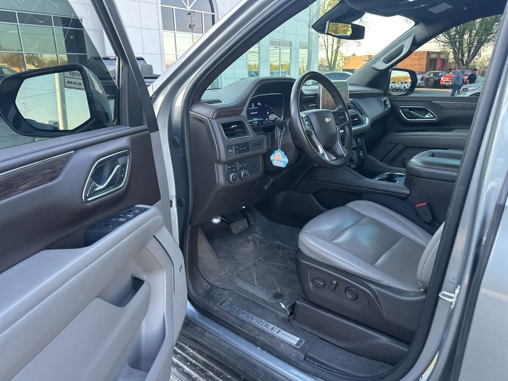 Used 2023 Chevrolet Tahoe LT AWD/4WD image 5