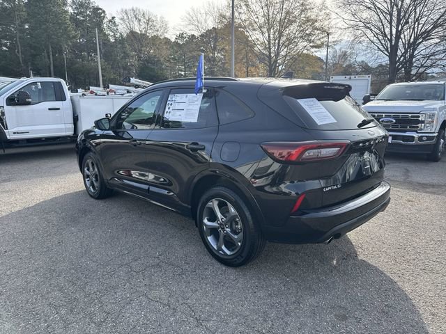 Used 2023 Ford Escape ST-Line w/ Tech Pack #1 image 6