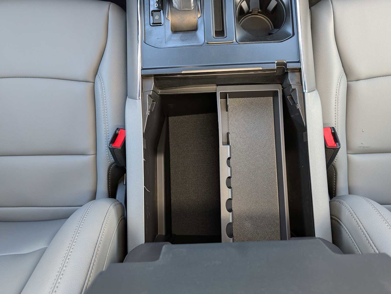 New 2025 Ford F150 Lightning Flash image 15