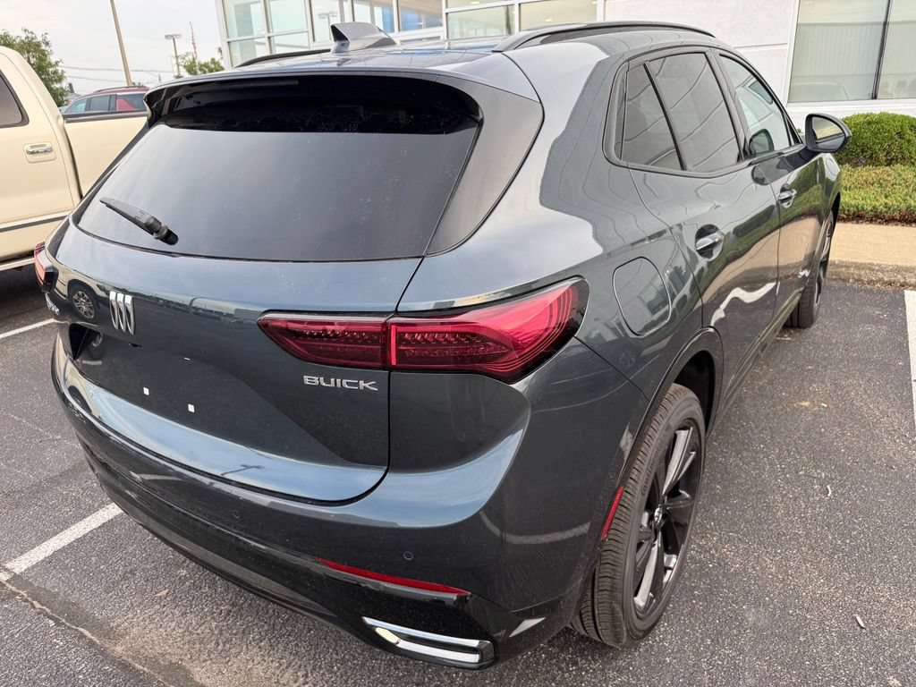 Used 2026 Buick Envision Sport Touring AWD/4WD image 4