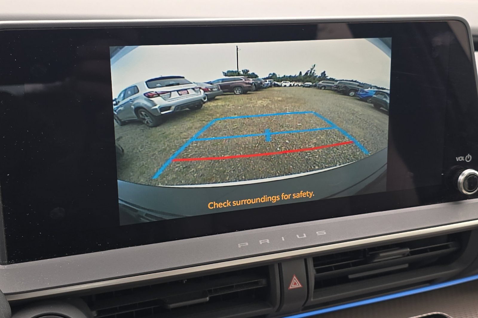 Used 2024 Toyota Prius XLE AWD/4WD image 16