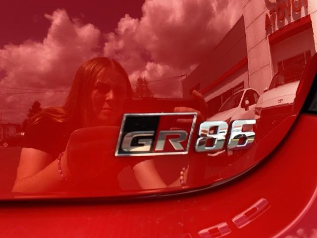 New 2025 Toyota GR86 Premium RWD image 18