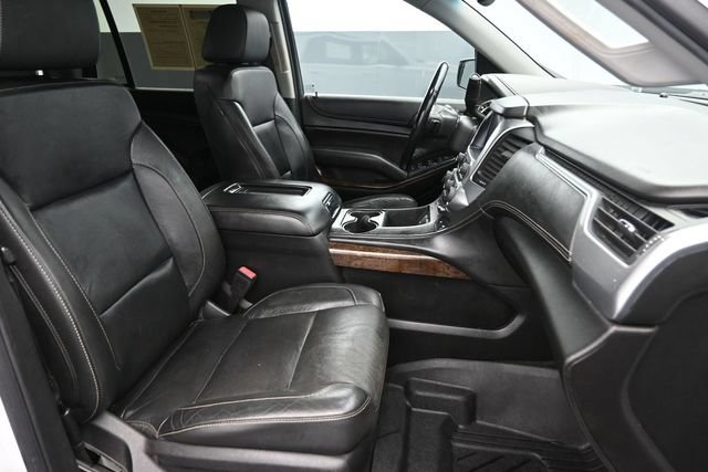 Used 2018 Chevrolet Tahoe LT w/ Luxury Package AWD/4WD image 33