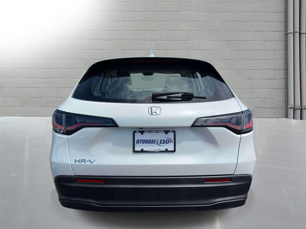 Used 2023 Honda HR-V LX image 6