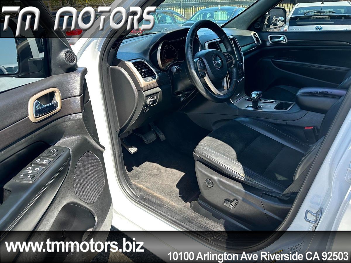 Used 2014 Jeep Grand Cherokee Altitude AWD/4WD image 6