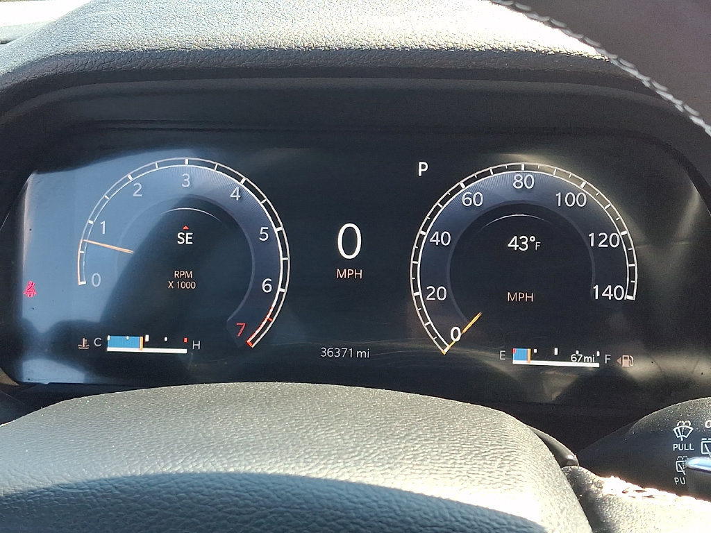 Certified 2024 Jeep Grand Cherokee Altitude AWD/4WD image 26