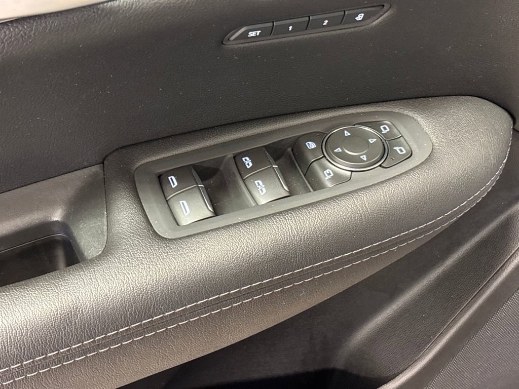 Certified 2025 Cadillac XT5 Premium Luxury image 19
