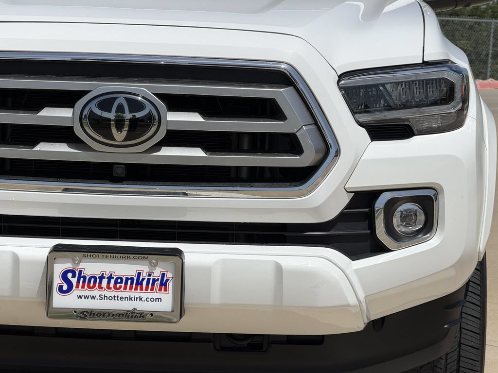 Used 2023 Toyota Tacoma Limited RWD image 8