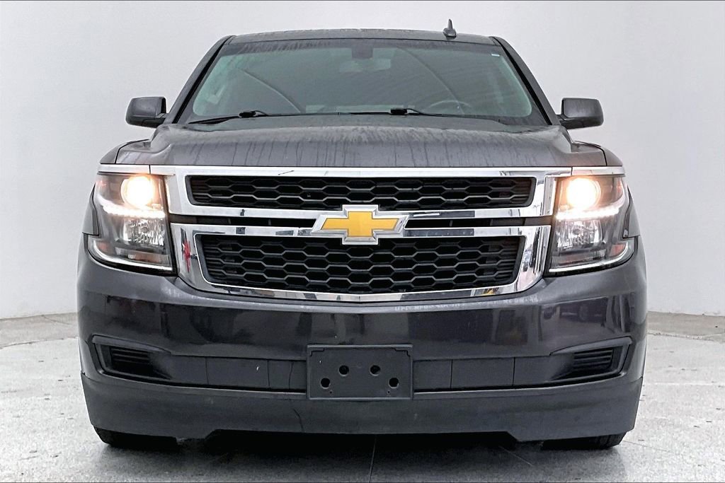 Used 2018 Chevrolet Suburban LS image 6