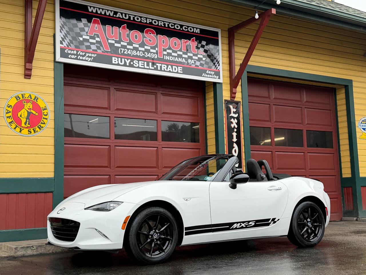 Used 2020 MAZDA MX-5 Miata Sport image 13