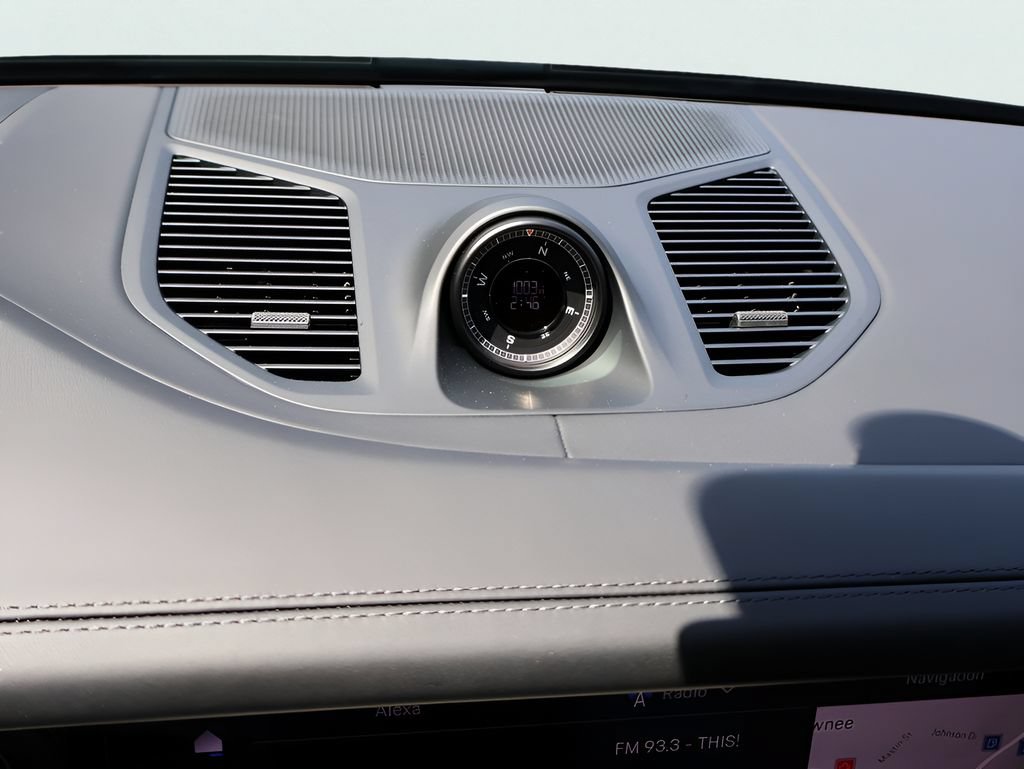 New 2026 Porsche Cayenne GTS AWD/4WD image 23