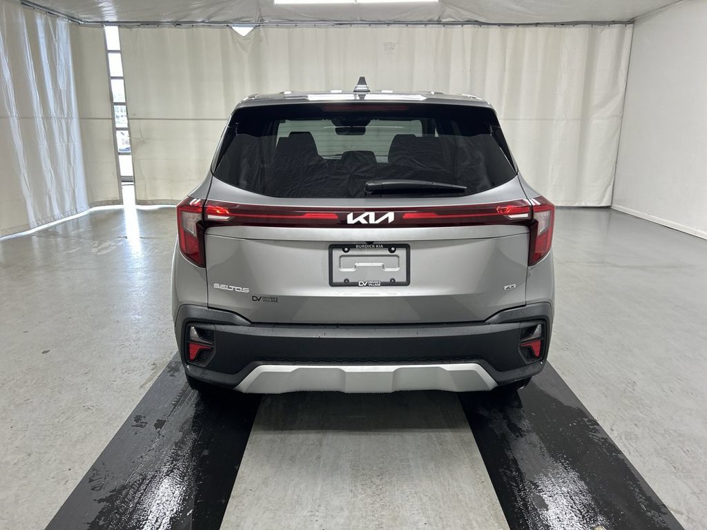 Used 2025 Kia Seltos LX AWD/4WD image 20