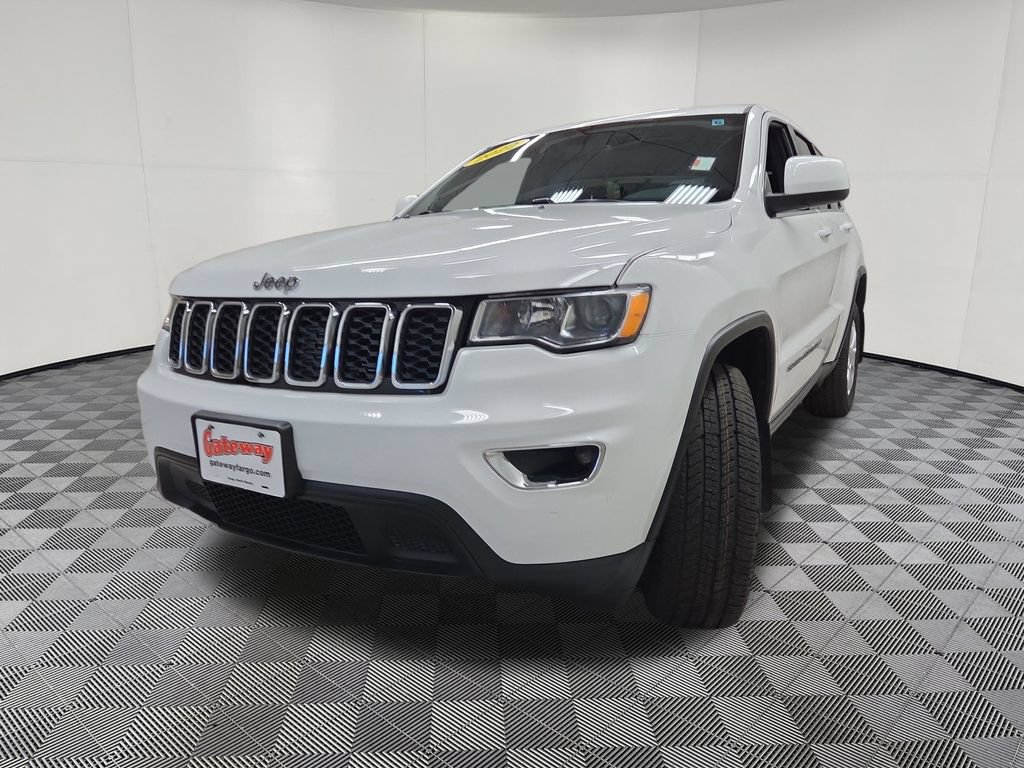 Used 2022 Jeep Grand Cherokee Laredo X AWD/4WD image 7