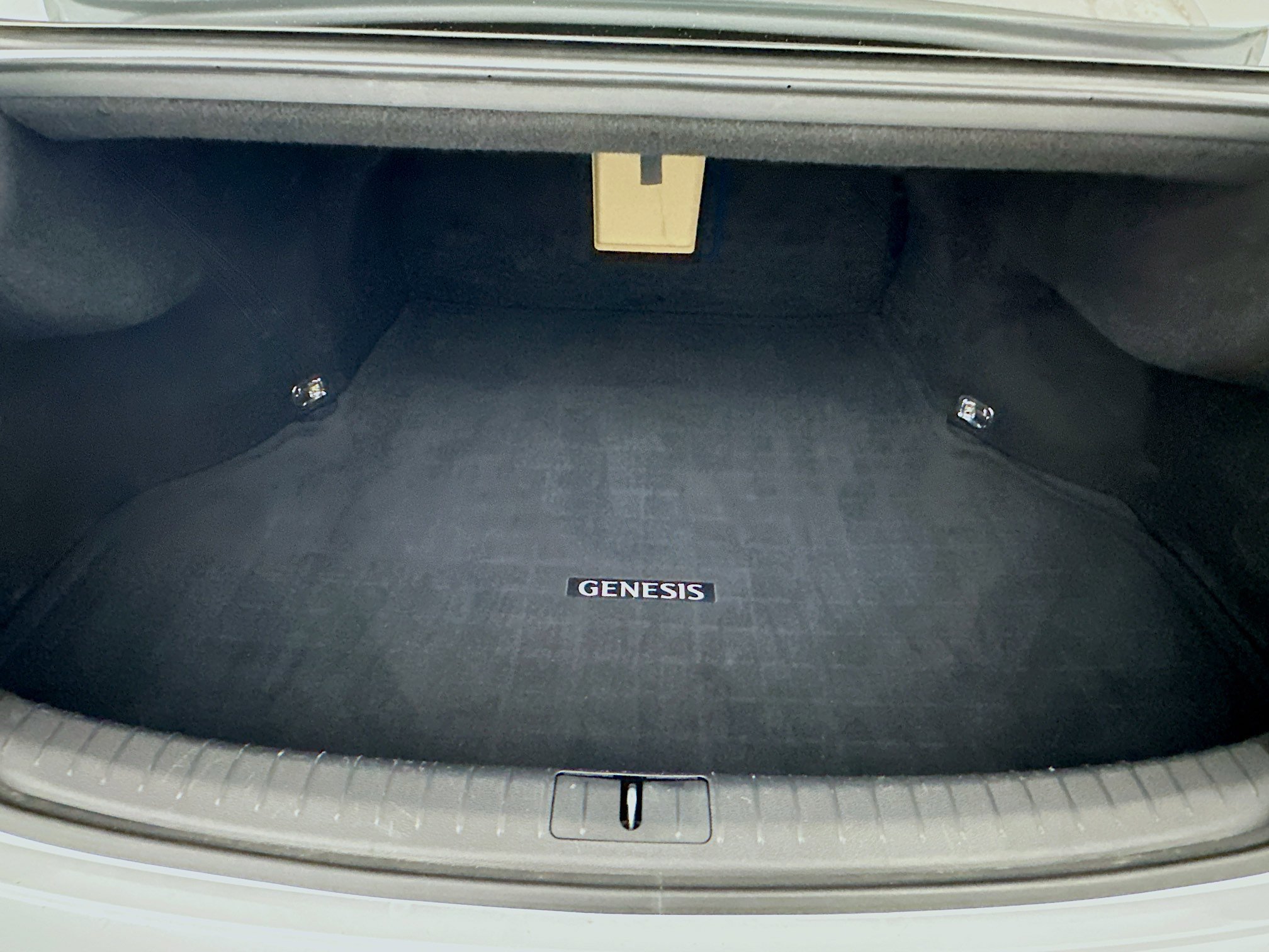 Used 2018 Genesis G80 3.8 w/ Option Group 03 RWD image 31