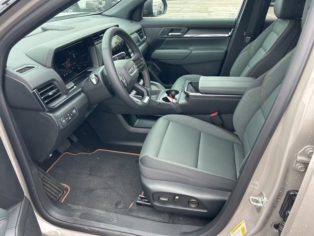 New 2026 GMC Terrain AT4 AWD/4WD image 6