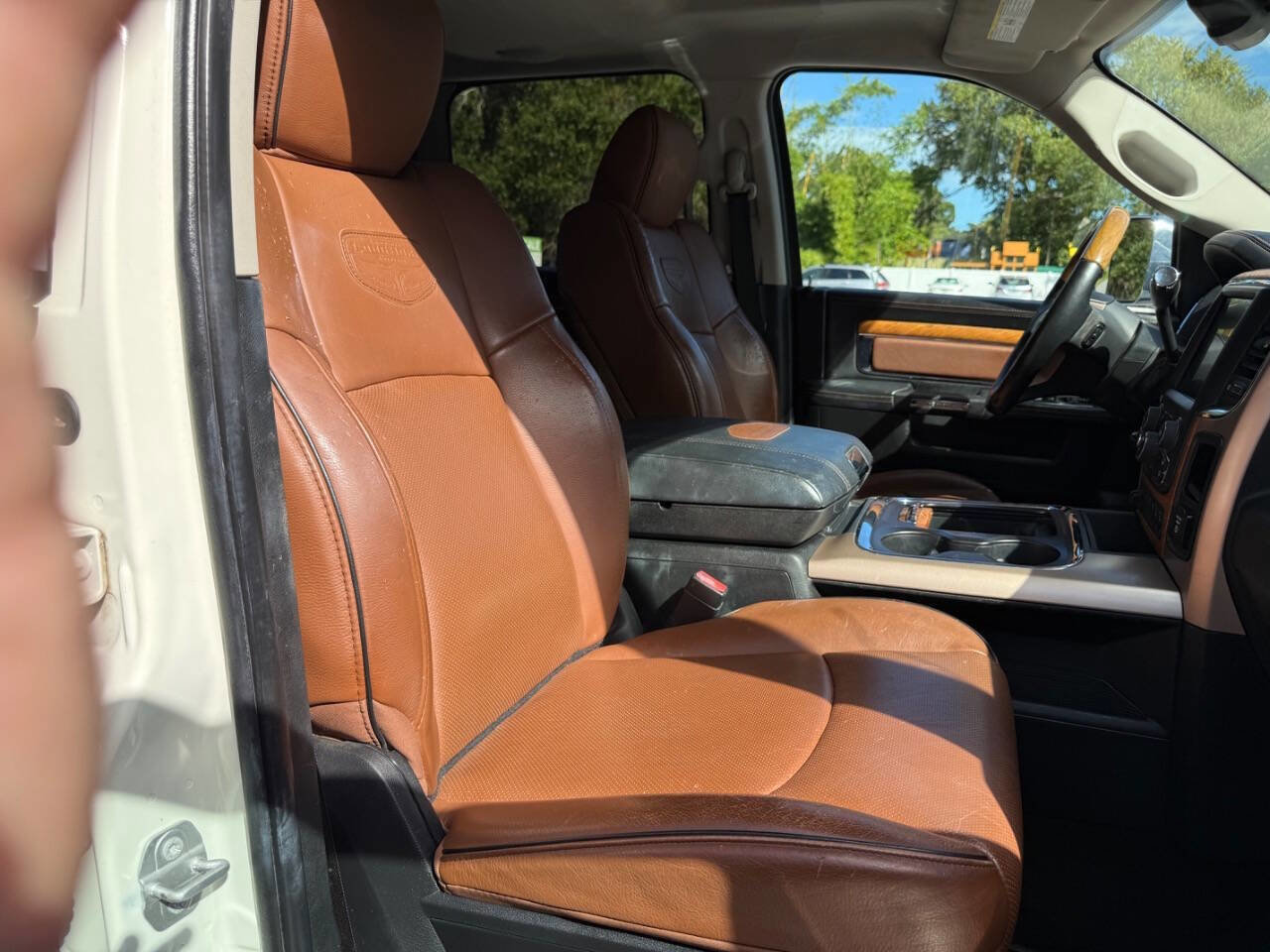 Used 2016 RAM 3500 Laramie Longhorn image 49