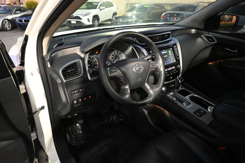 Used 2021 Nissan Murano SL w/ SL Moonroof Package AWD/4WD image 25