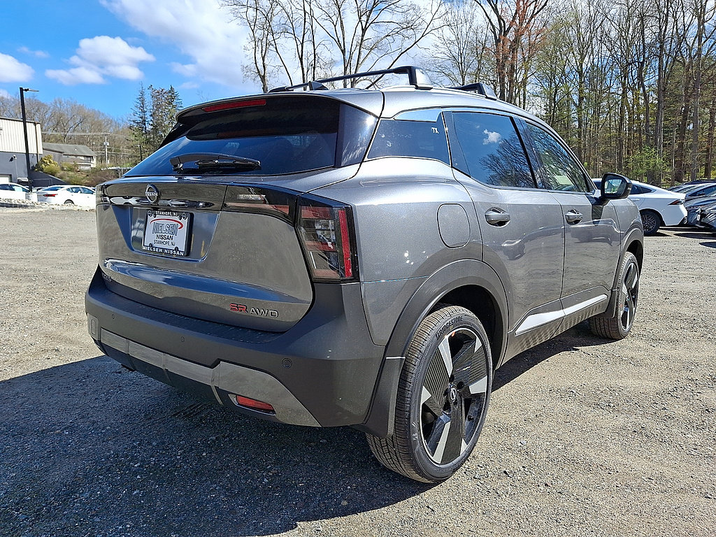 New 2026 Nissan Kicks SR w/ Cold Weather Package AWD/4WD image 4