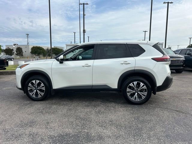 Used 2022 Nissan Rogue SV FWD image 6