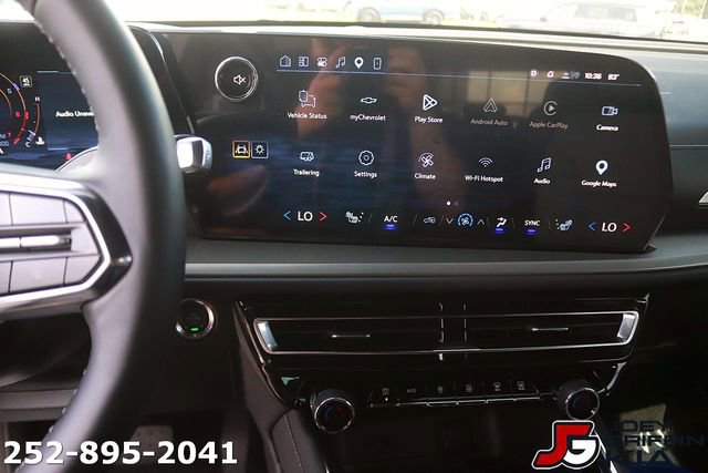 Used 2026 Chevrolet Traverse LT w/ Sun and Wheel Package FWD image 21