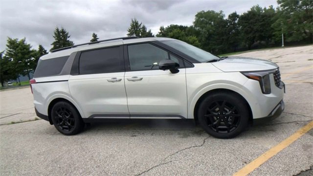 New 2026 Kia Carnival SX Prestige image 4