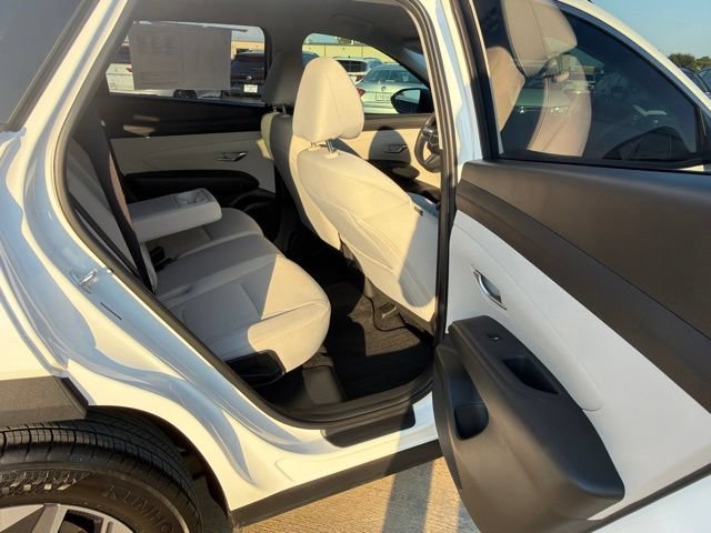 Used 2026 Hyundai Tucson SEL Plus w/ Tow & Go Package FWD image 19