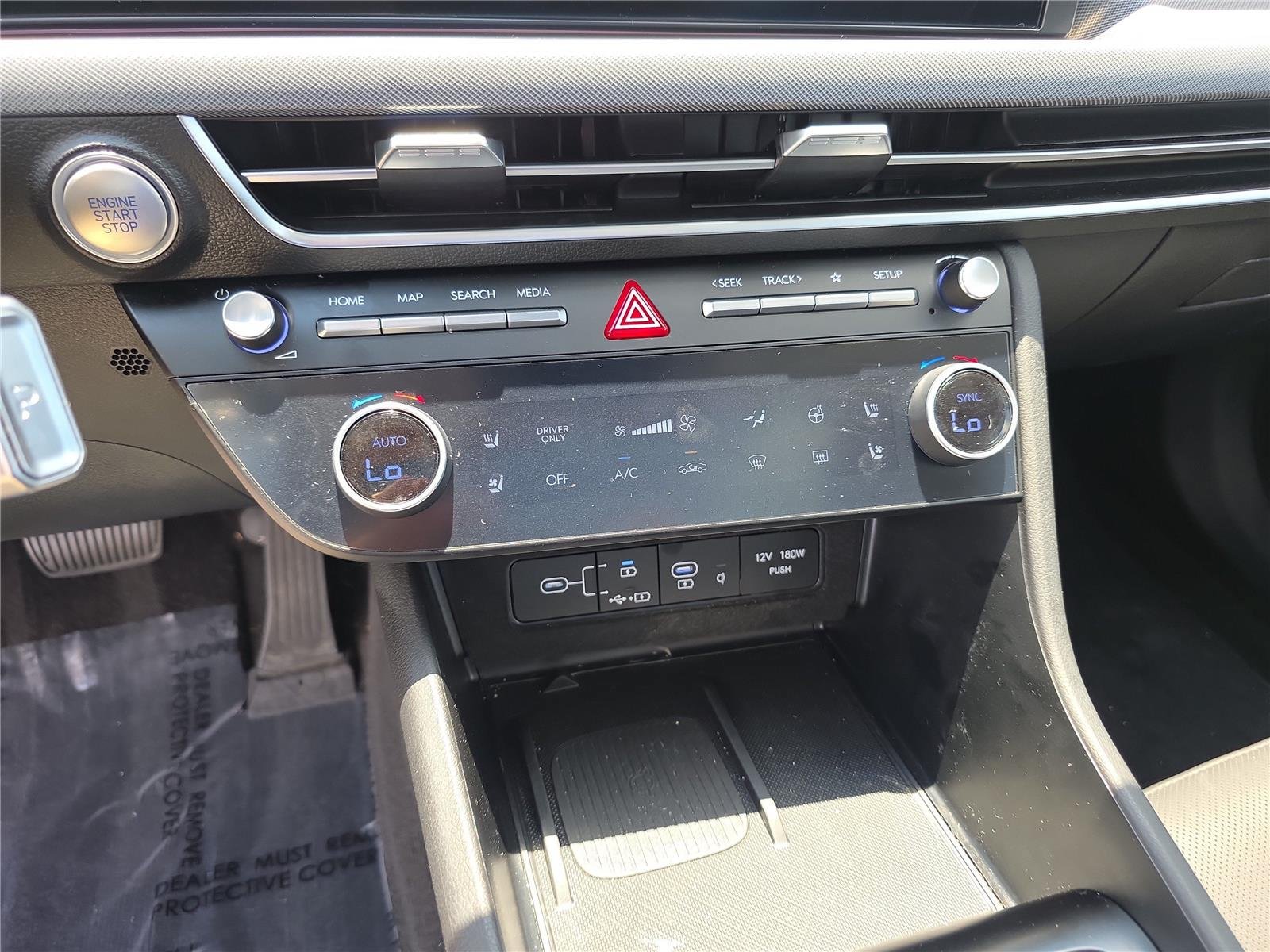 Certified 2025 Hyundai Sonata Limited FWD image 52